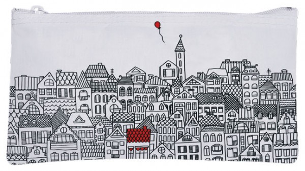 Etuitasche 'Roter Luftballon' von Charis Bartsch